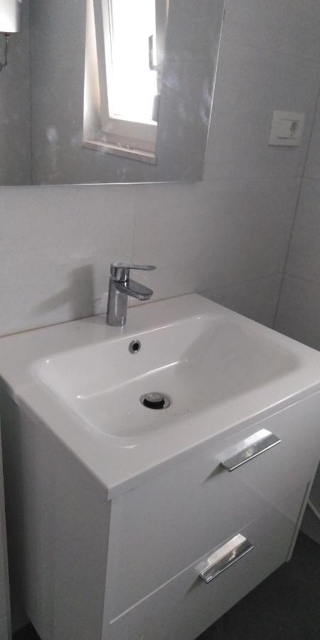 Appartement Rake à Omiš Extérieur photo