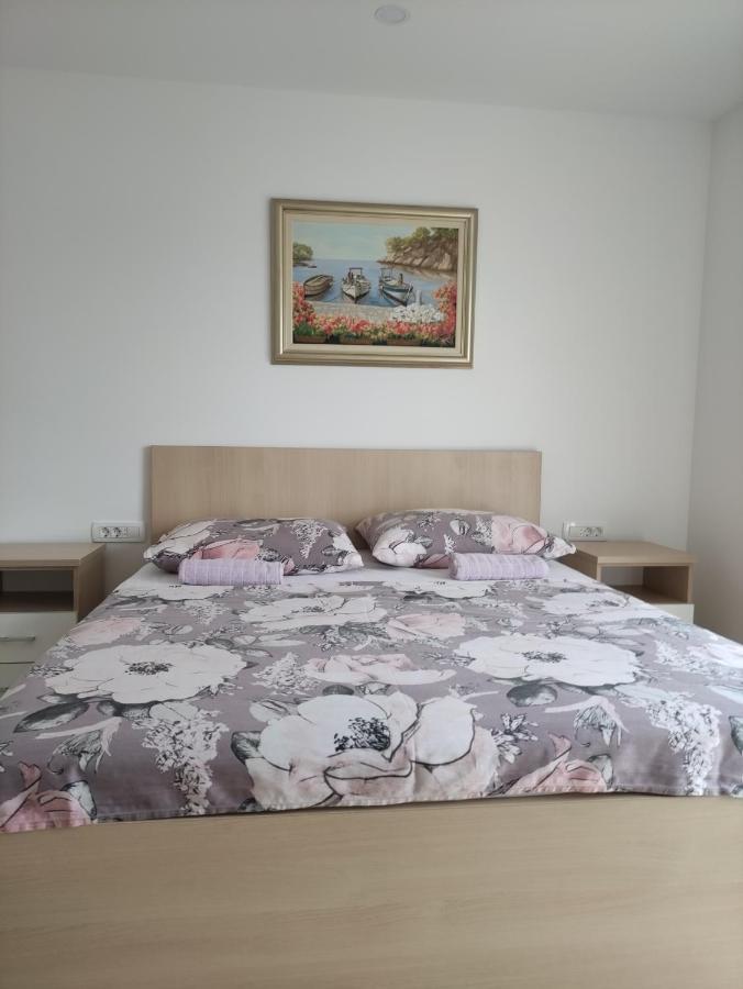 Appartement Rake à Omiš Extérieur photo